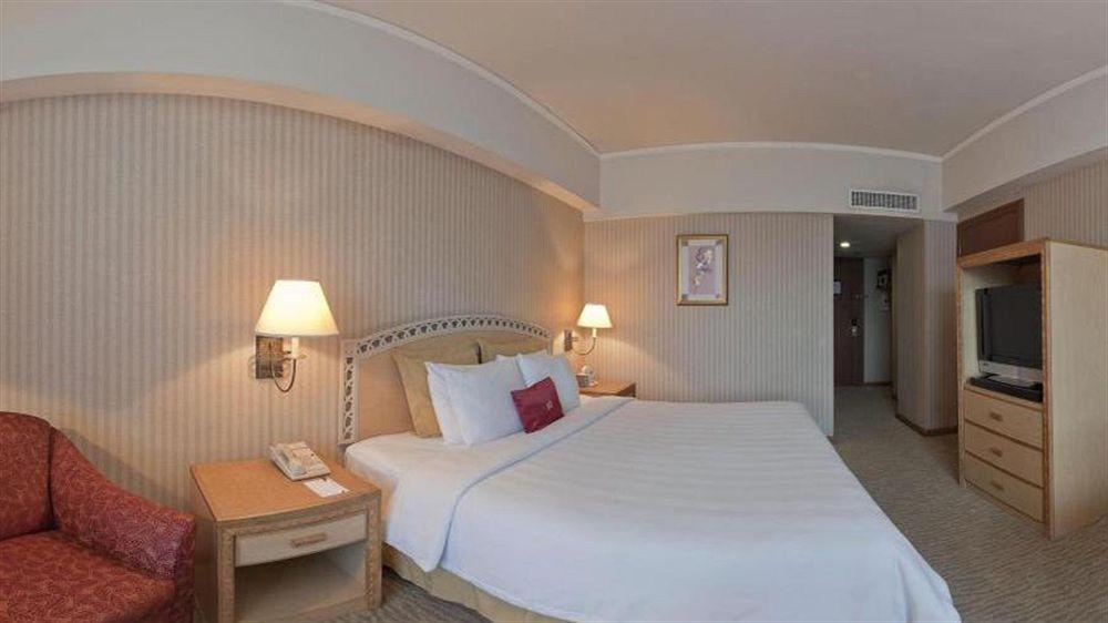 Crowne Plaza San Pedro Sula Hotel Eksteriør billede