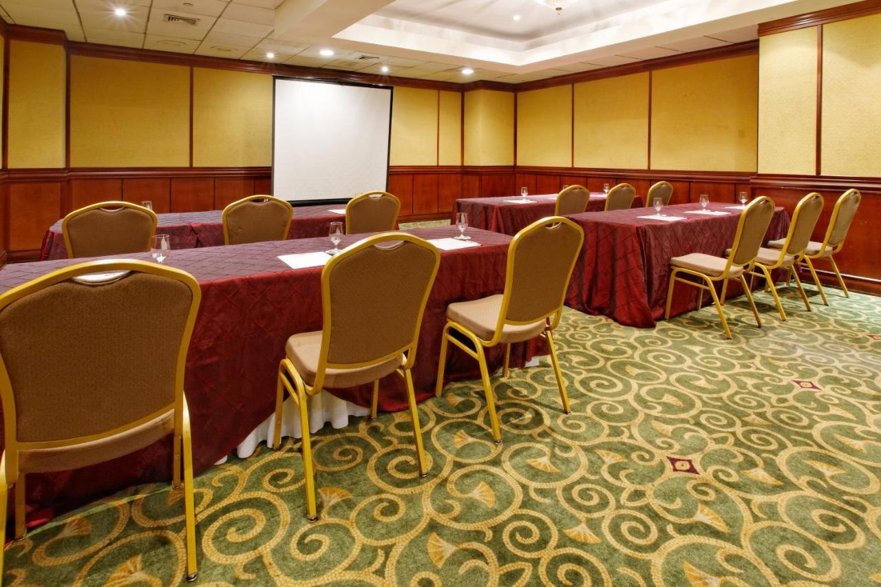 Crowne Plaza San Pedro Sula Hotel Eksteriør billede
